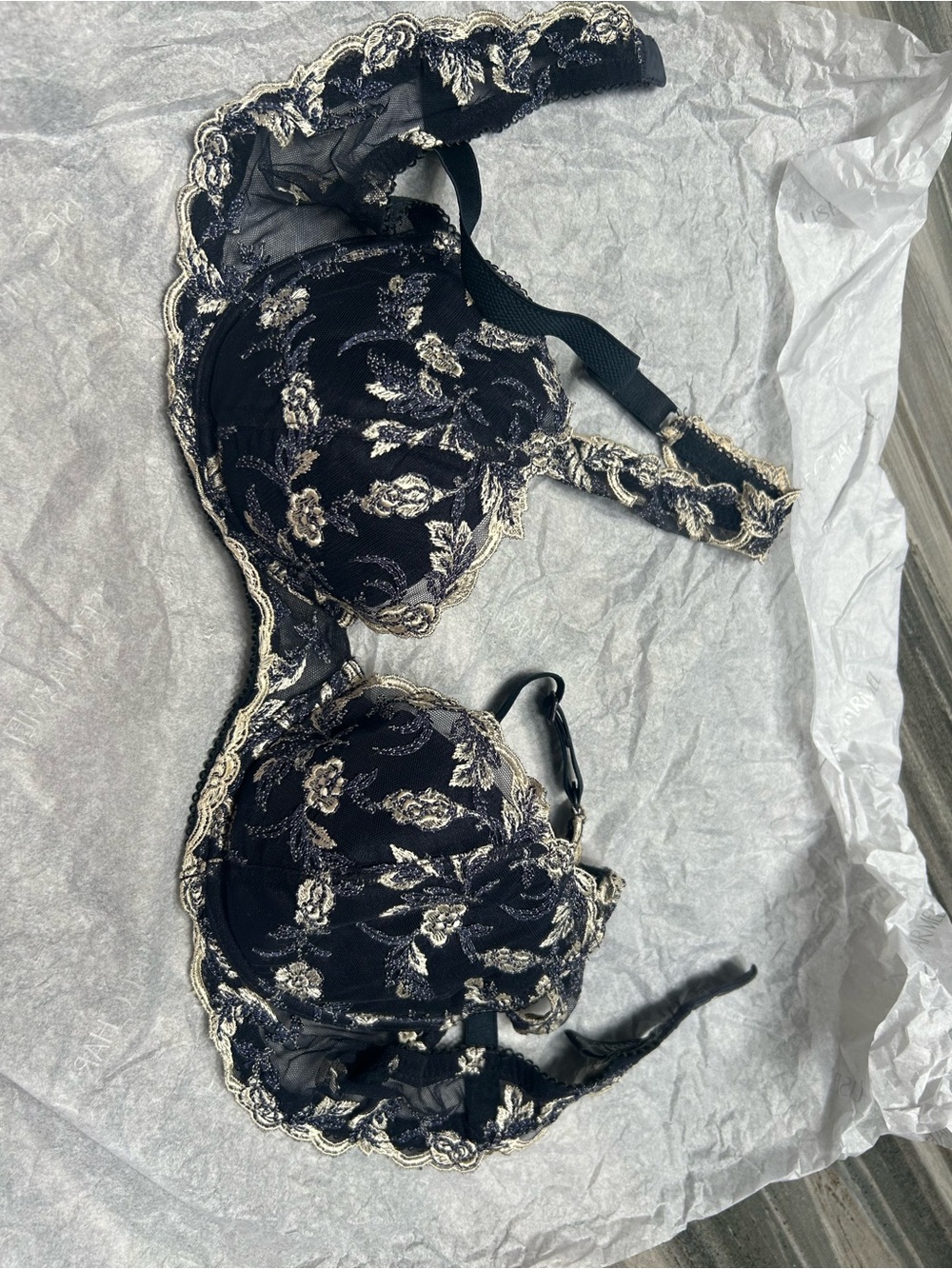 La Perla Black Floral Lace Embroidered Bra & Brief Set - Picture 5 of 8